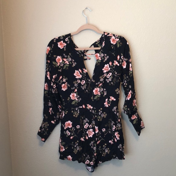 Forever 21 Floral Romper - Picture 1 of 2
